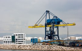 Coal ship unloader